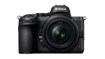 Nikon Z 5 front