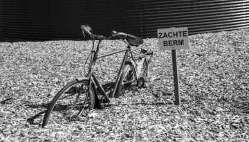 MO april 2025 Ton van der Schaal Ludiek in zwart-wit